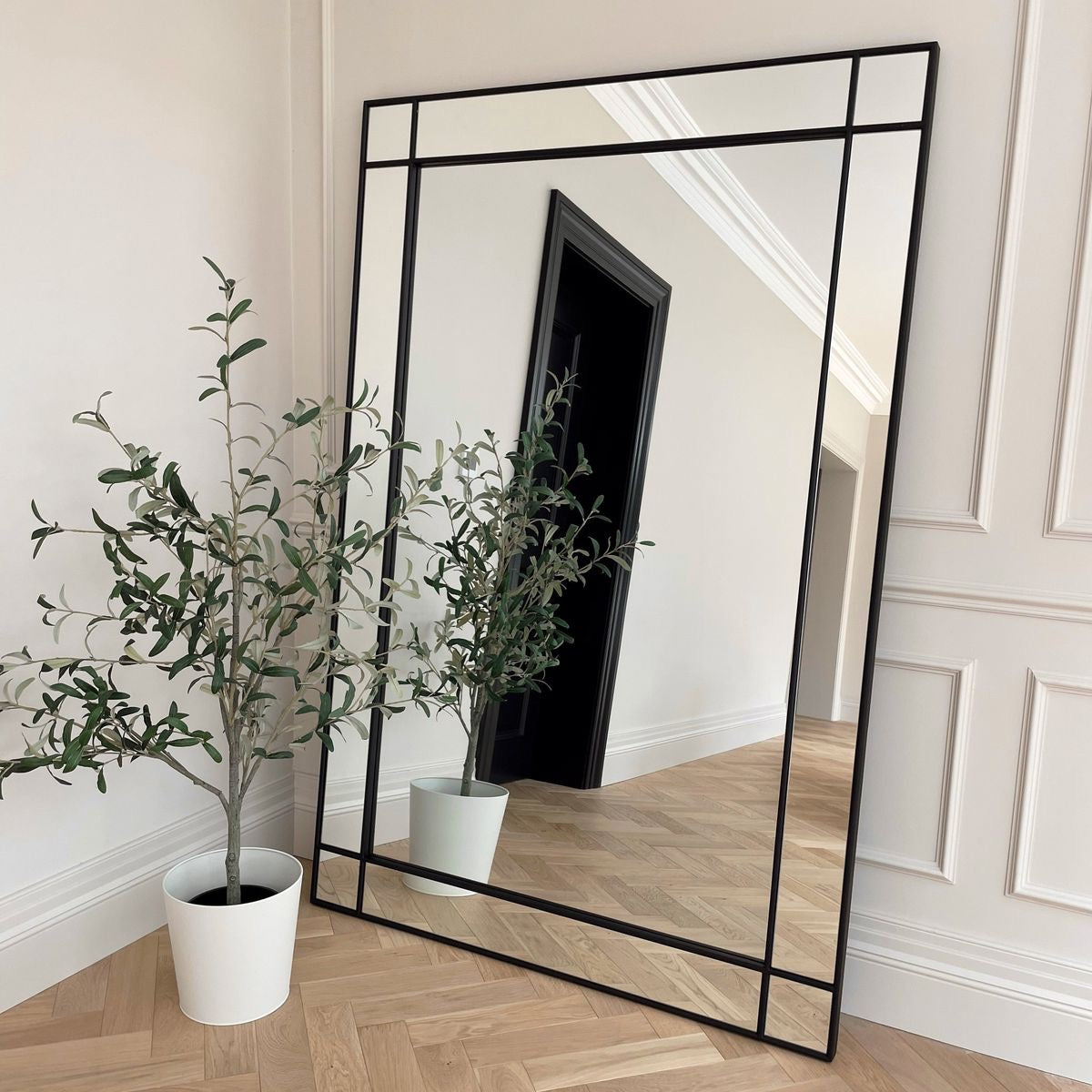 Xka Mirror